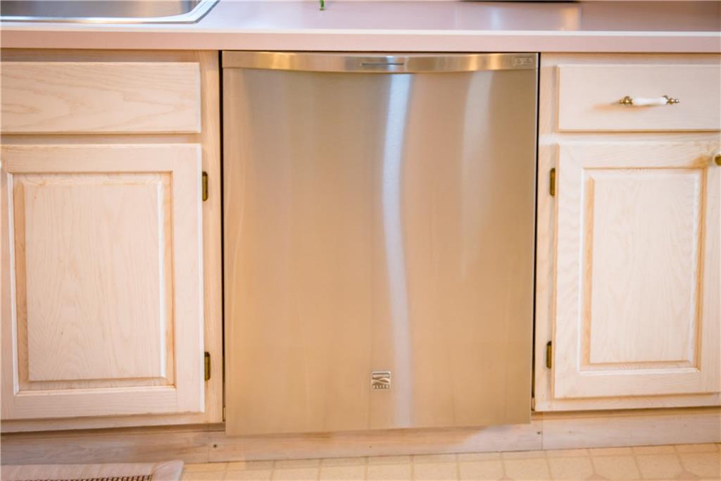 2098 N Road Oakdale, PA 15071 - Photo 8 of 25 Gallery Image 8