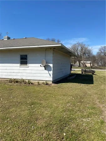 $125,000 | 804 East Perry Street, Arma, KS 66712