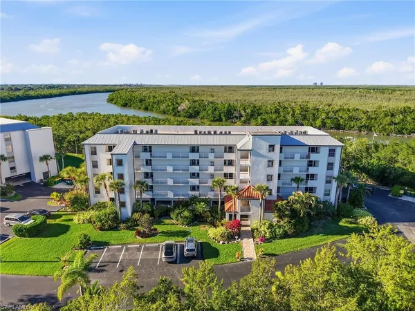 $510,000 | 300 Stevens Landing Drive, Unit C306, Marco Island, FL 34145