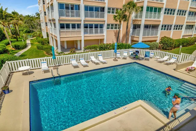 $7,500 | 1555 Northeast Ocean Boulevard, Unit 205, Stuart, FL 34996