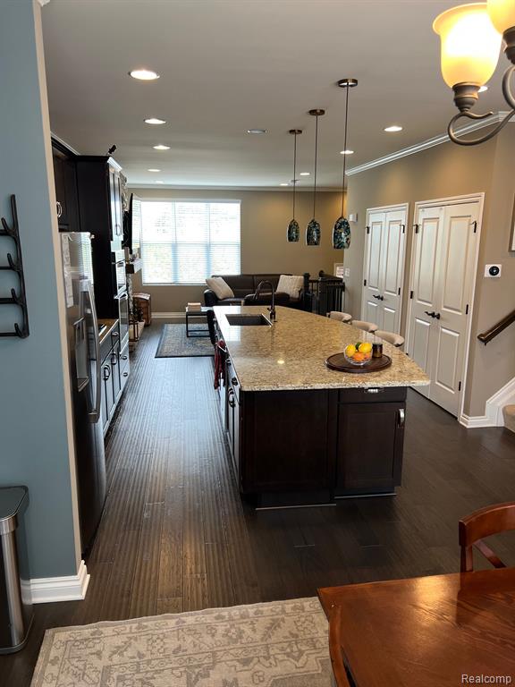 935 Barclay Circle Rochester Hills, MI 48307 - Photo 7 of 31