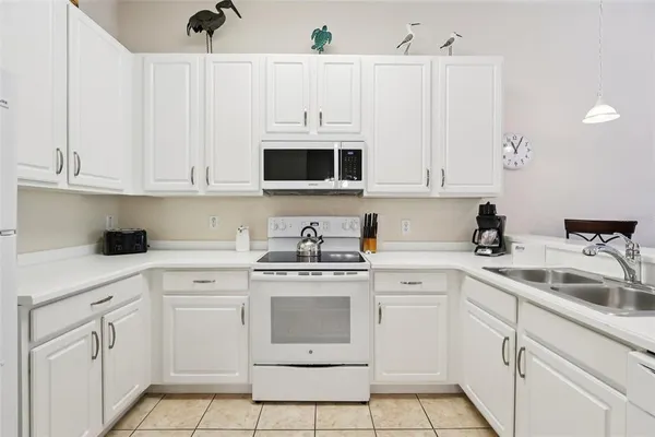 $189,000 | 915 New Providence Promenade, Unit 303, Davenport, FL 33897