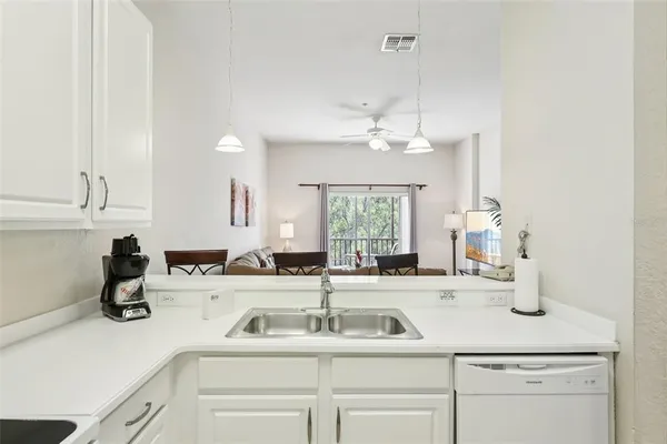 $189,000 | 915 New Providence Promenade, Unit 303, Davenport, FL 33897