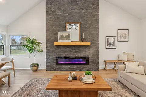 $725,000 | 220 West Drive, Fortville, IN 46040