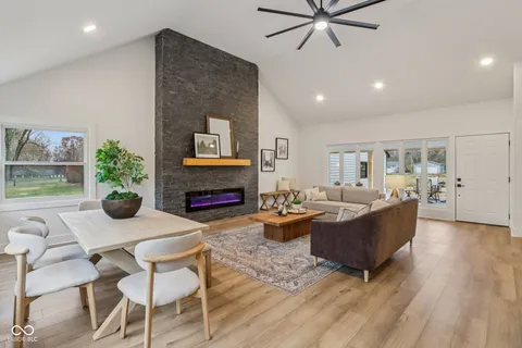 $725,000 | 220 West Drive, Fortville, IN 46040