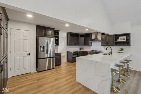 $725,000 | 220 West Drive, Fortville, IN 46040