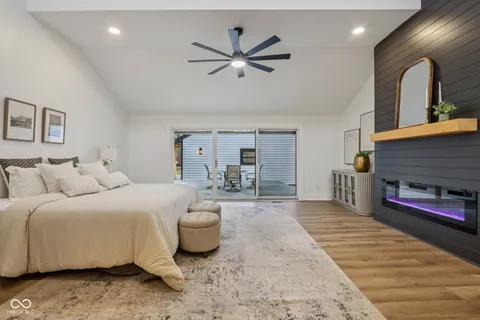 $725,000 | 220 West Drive, Fortville, IN 46040