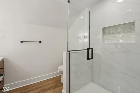 $725,000 | 220 West Drive, Fortville, IN 46040