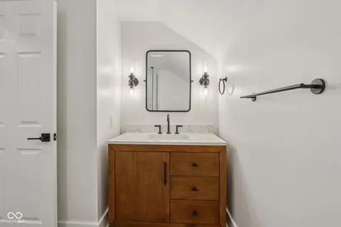 $725,000 | 220 West Drive, Fortville, IN 46040