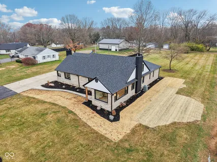 $725,000 | 220 West Drive, Fortville, IN 46040