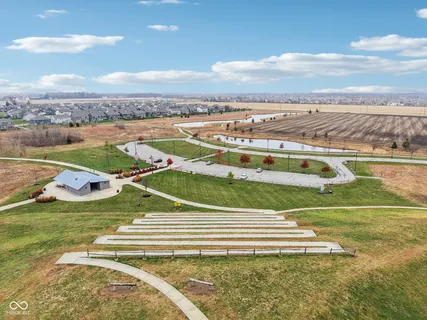 $725,000 | 220 West Drive, Fortville, IN 46040