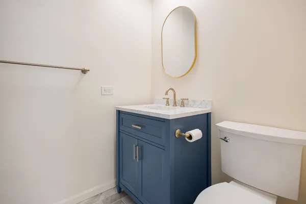 $249,900 | 720 Wellington Avenue, Unit 117, Elk Grove Village, IL 60007