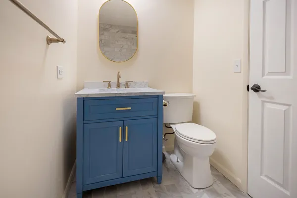 $249,900 | 720 Wellington Avenue, Unit 117, Elk Grove Village, IL 60007