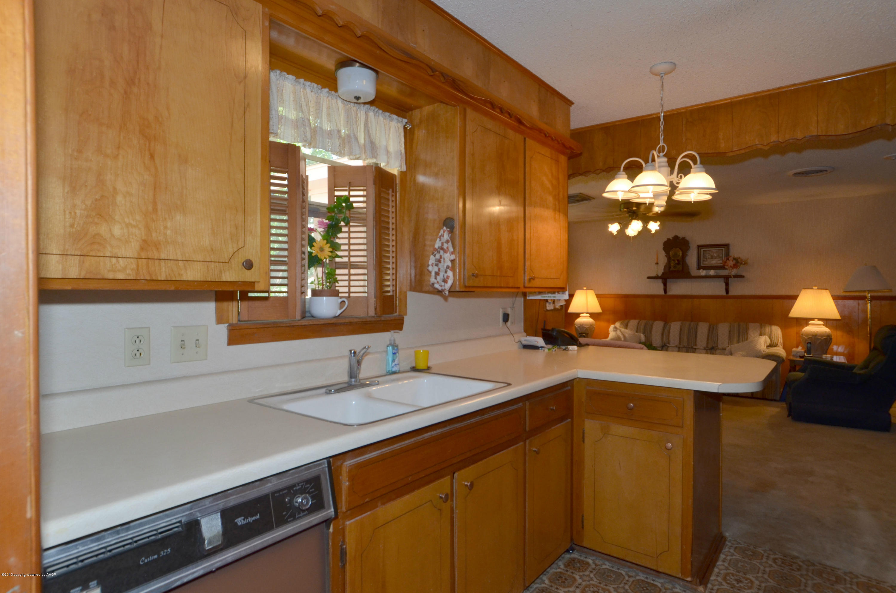 5107 Temple Drive Amarillo, TX 79110 - Photo 6 of 19 Kitchen