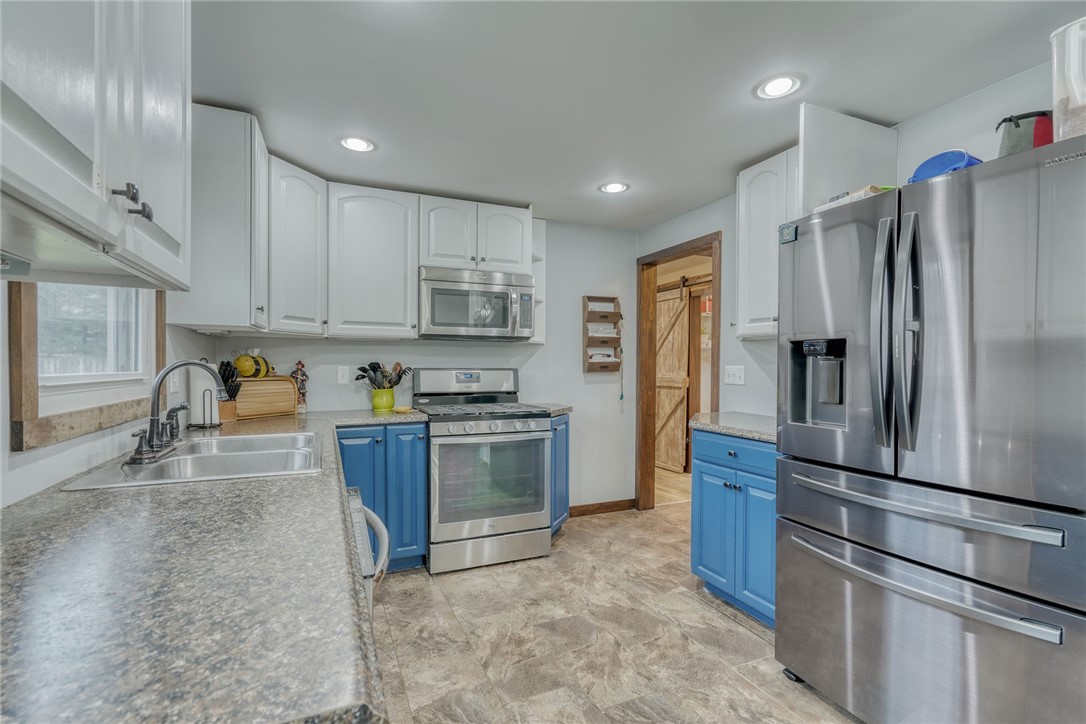 2333 Timberline Drive Macedon, NY 14502 - Photo 18 of 36