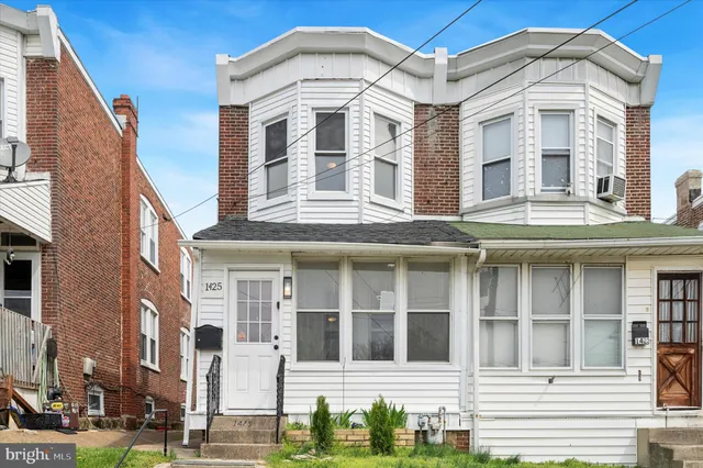 $220,000 | 1425 Hewes Avenue, Linwood, PA 19061