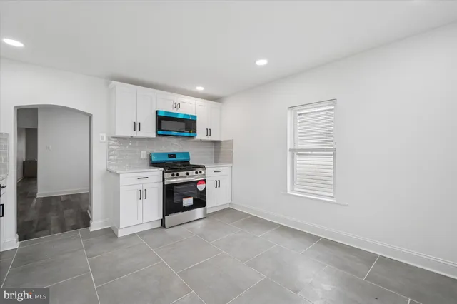 $220,000 | 1425 Hewes Avenue, Linwood, PA 19061