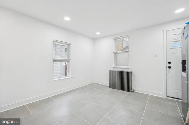 $220,000 | 1425 Hewes Avenue, Linwood, PA 19061