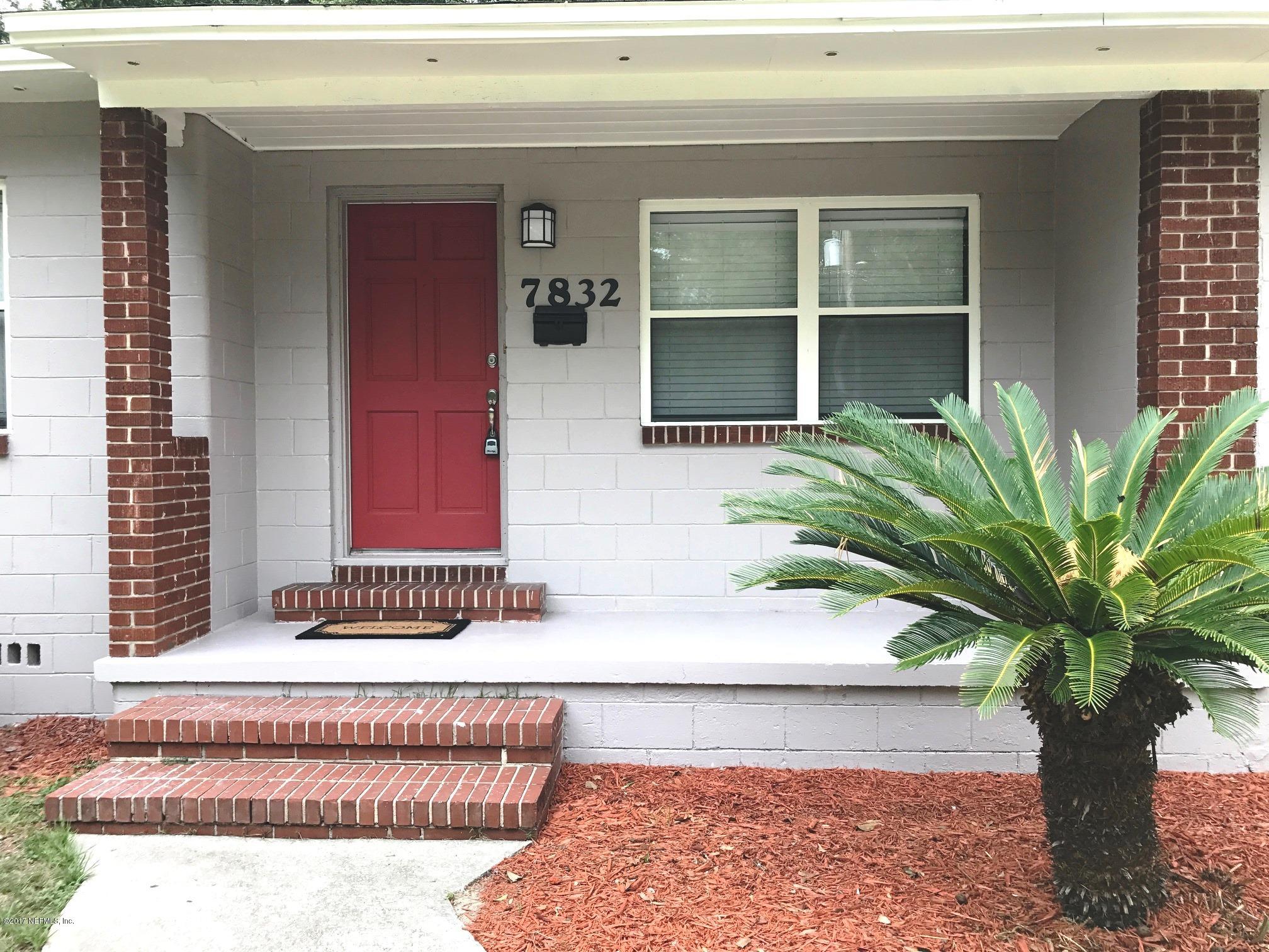 7832 Denham Road East Jacksonville, FL 32208 - Photo 3 of 19 IMG_4786