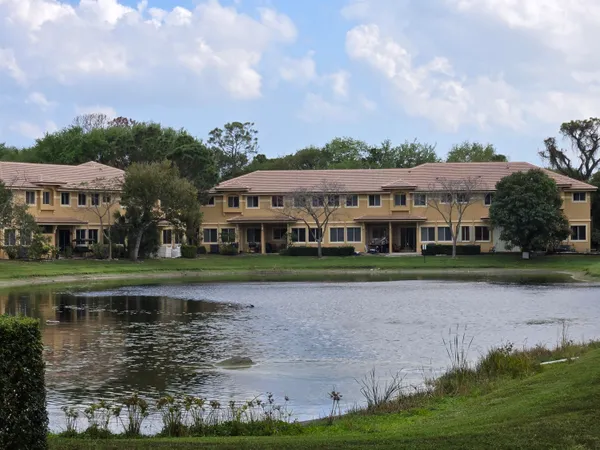 $2,800 | 4264 Berkshire Wharf Drive, Lake Worth, FL 33461