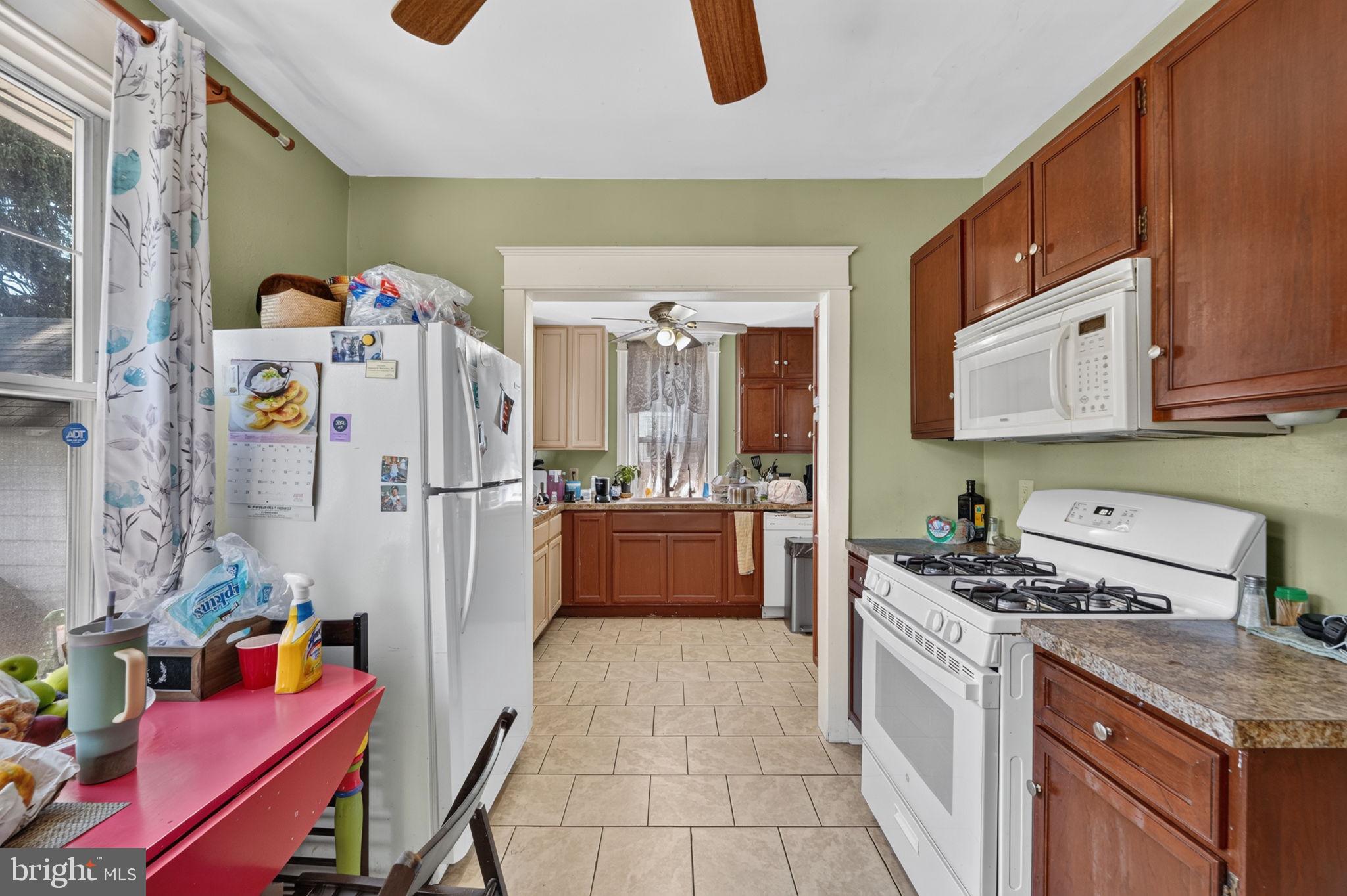 51 Windsor Avenue Upper Darby, PA 19082 - Photo 16 of 37