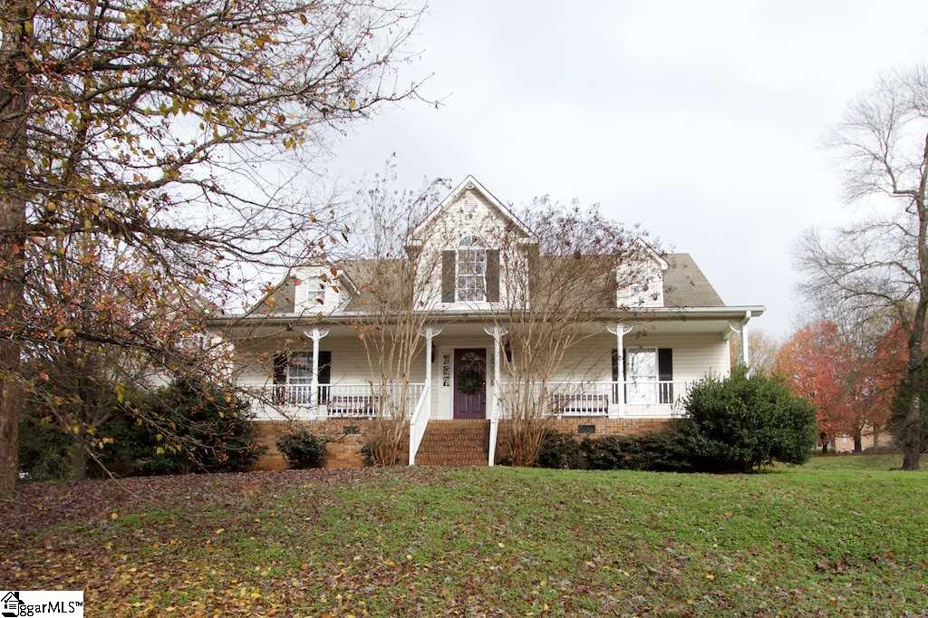 412 North Silver Ridge Drive Greer, SC 29651 - Photo 1 of 22