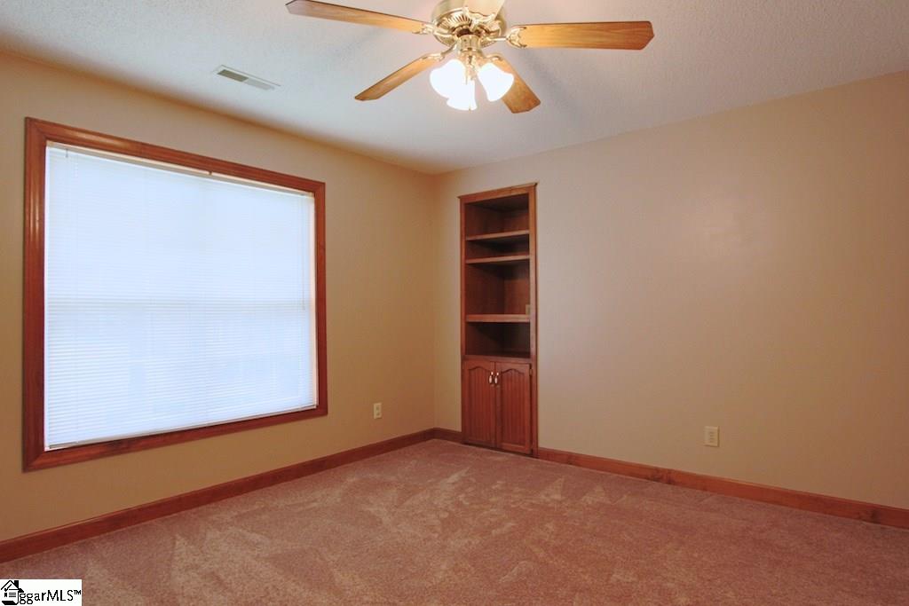 412 North Silver Ridge Drive Greer, SC 29651 - Photo 15 of 22