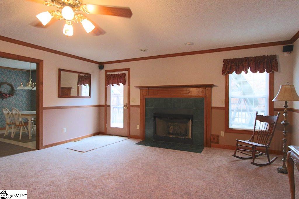 412 North Silver Ridge Drive Greer, SC 29651 - Photo 3 of 22