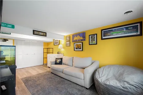 $299,900 | 110 Tel Star Drive, Pittsburgh, PA 15236