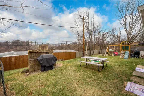 $299,900 | 110 Tel Star Drive, Pittsburgh, PA 15236