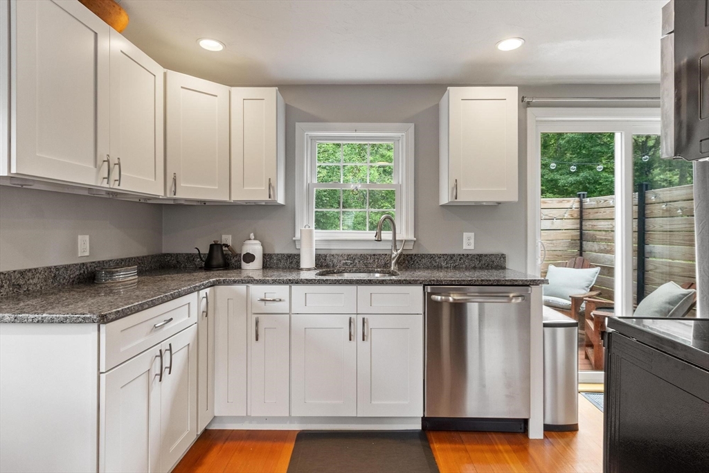 113 State Road West Westminster, MA 01473 - Photo 3 of 39