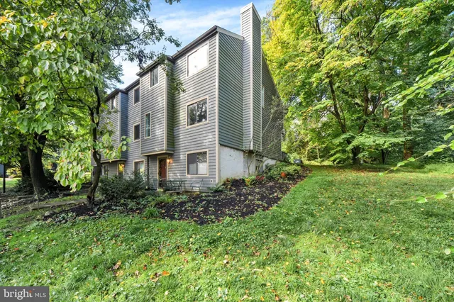 $347,000 | 28 Stone Ridge Court, Baltimore, MD 21239