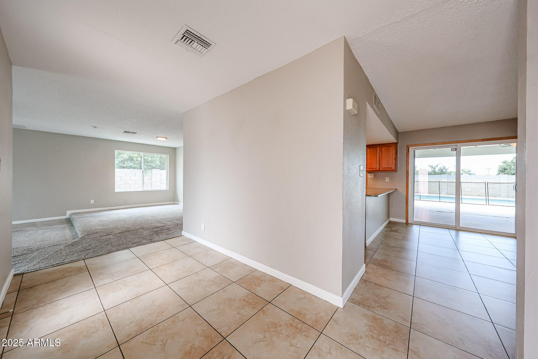 4635 West Libby Street Glendale, AZ 85308 - Photo 15 of 23 ENTRY