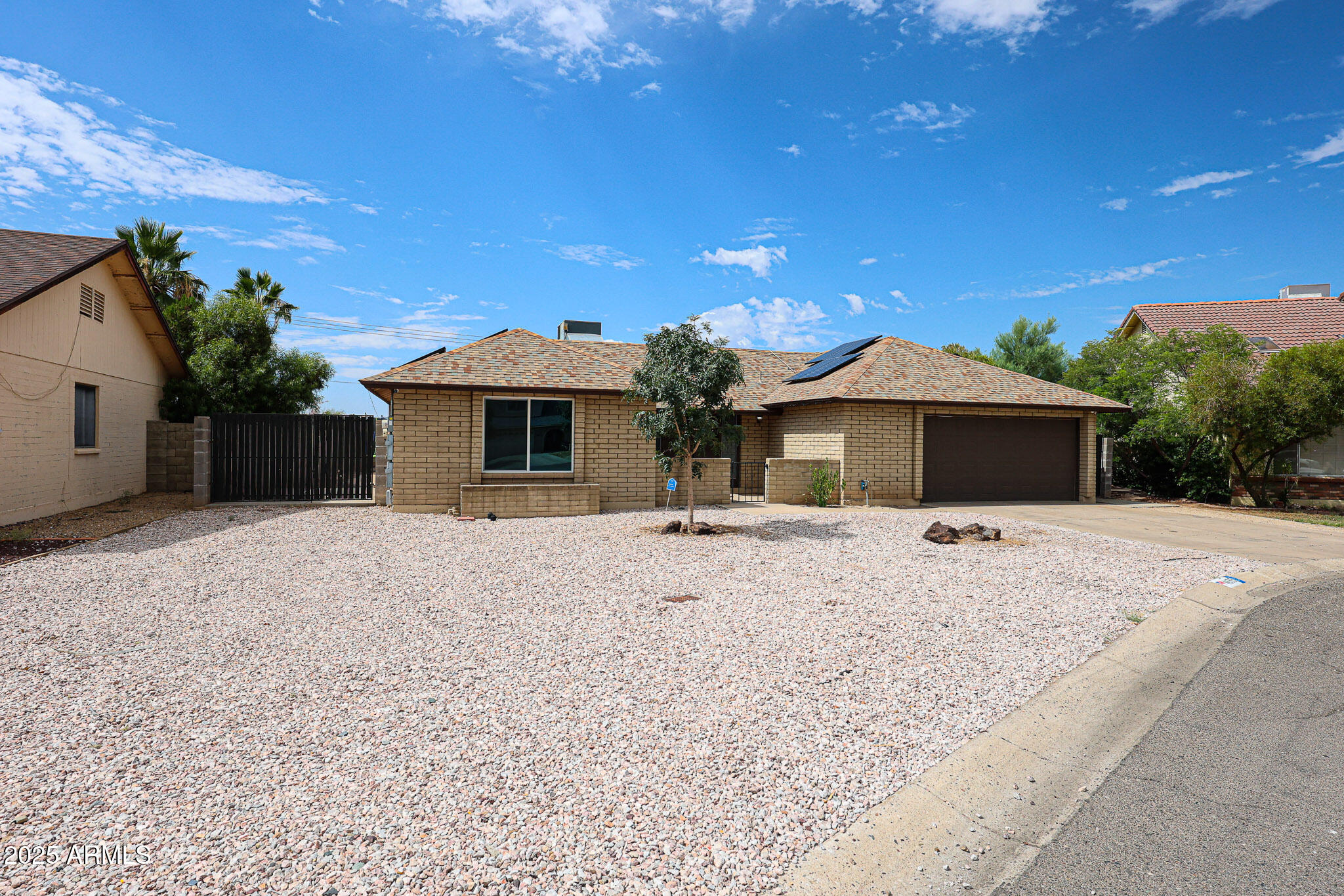 4635 West Libby Street Glendale, AZ 85308 - Photo 2 of 23 FRONT VIEW