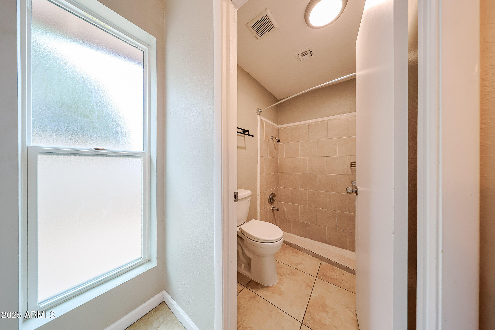 4635 West Libby Street Glendale, AZ 85308 - Photo 23 of 23 MSHOWER