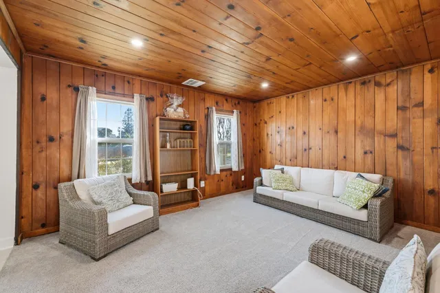 $370,000 | 4570 East Tulare Avenue, Fresno, CA 93702