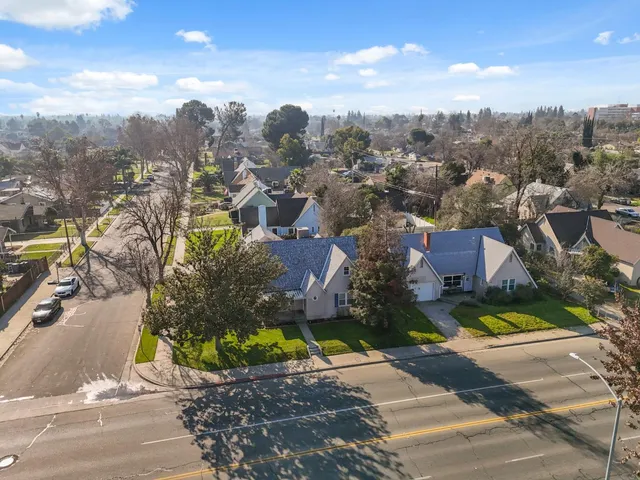 $370,000 | 4570 East Tulare Avenue, Fresno, CA 93702