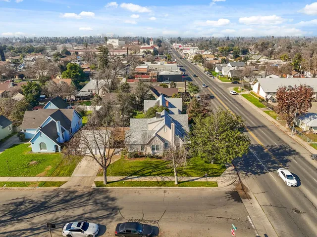 $370,000 | 4570 East Tulare Avenue, Fresno, CA 93702