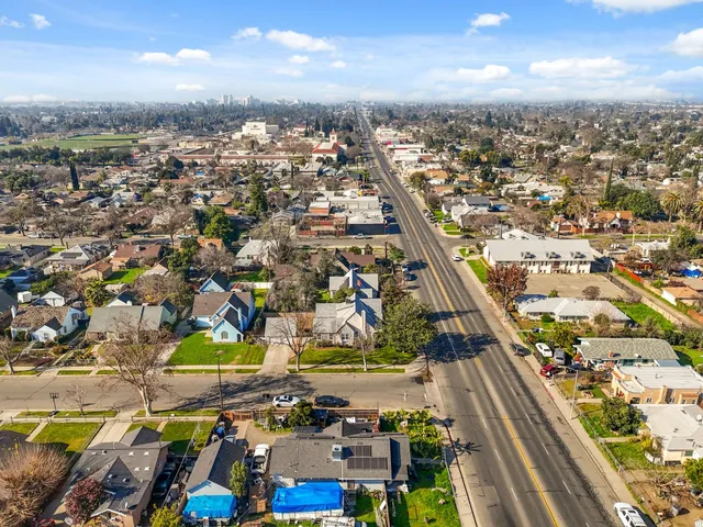 $370,000 | 4570 East Tulare Avenue, Fresno, CA 93702
