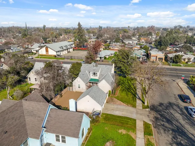 $370,000 | 4570 East Tulare Avenue, Fresno, CA 93702