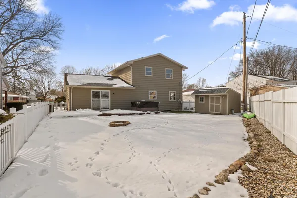 $285,000 | 1473 Cambridge Drive, South Bend, IN 46614