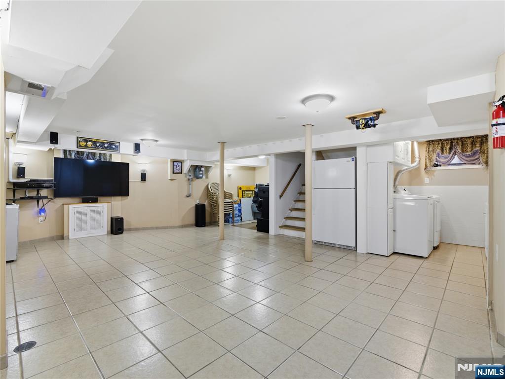 768 East 25th Street Paterson, NJ 07504 - Photo 21 of 26