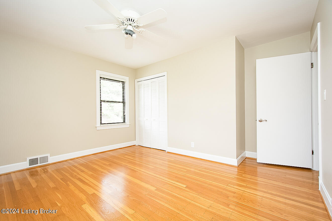 4301 Lincoln Road Louisville, KY 40220 - Photo 20 of 42 Bedroom 2