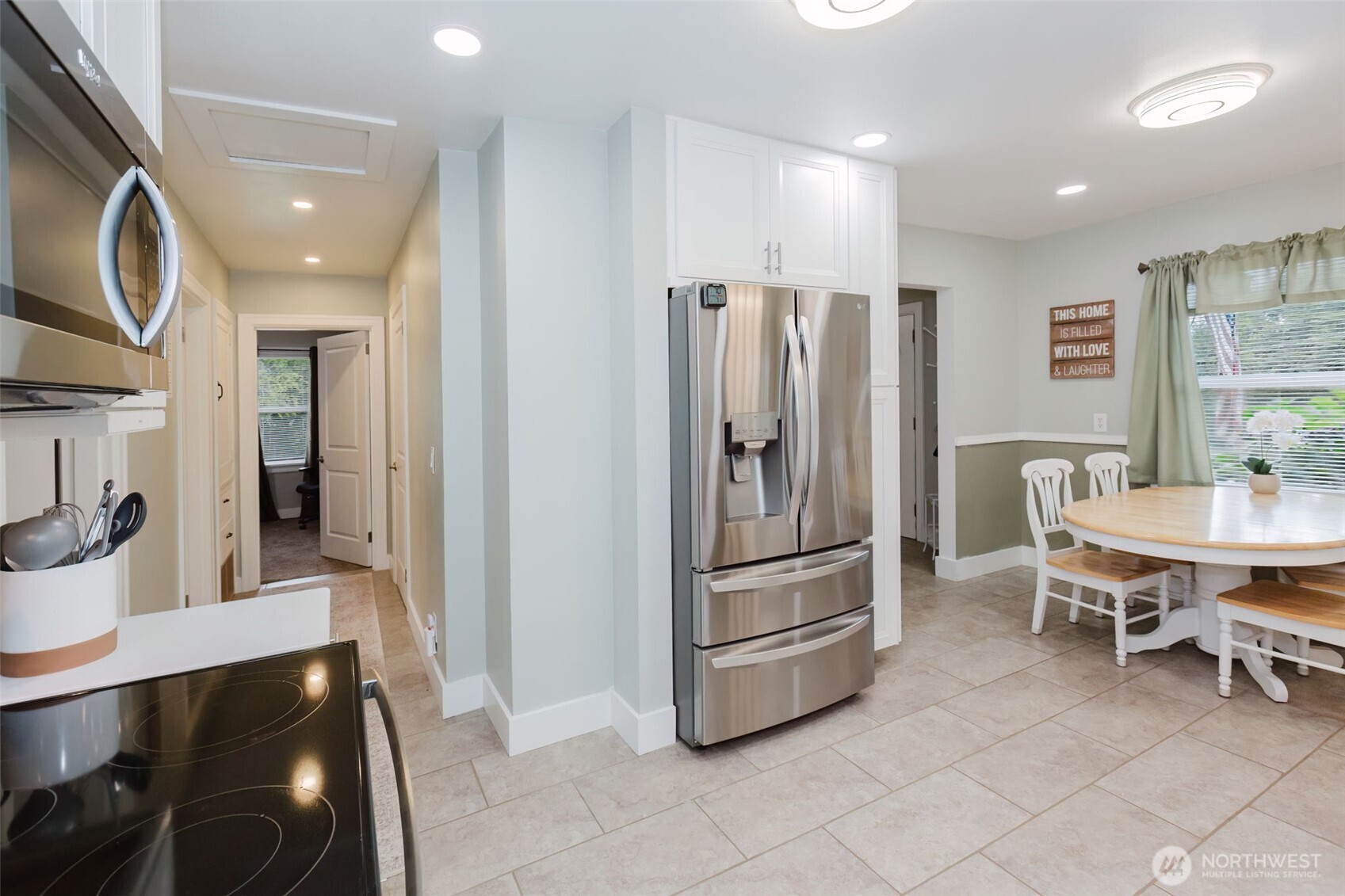 4898 East Collins Road Port Orchard, WA 98366 - Photo 13 of 37 Gallery Image 13