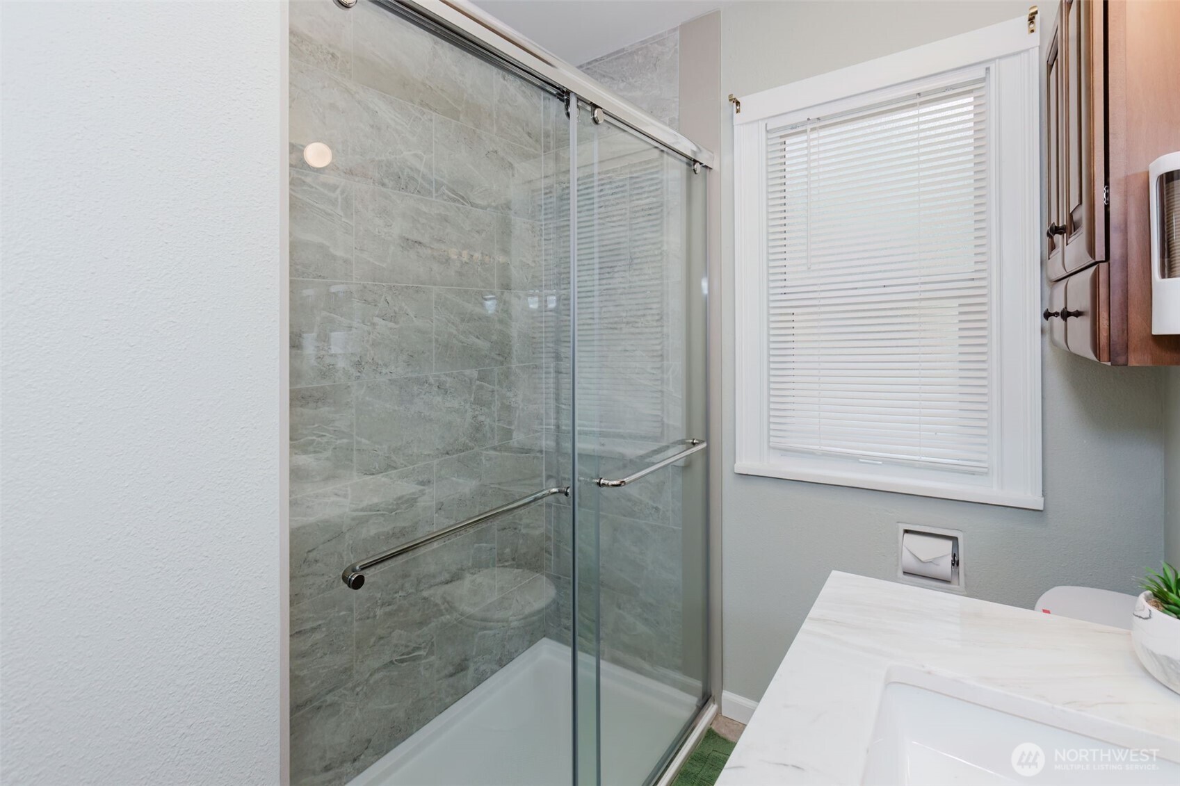 4898 East Collins Road Port Orchard, WA 98366 - Photo 19 of 37 Gallery Image 19