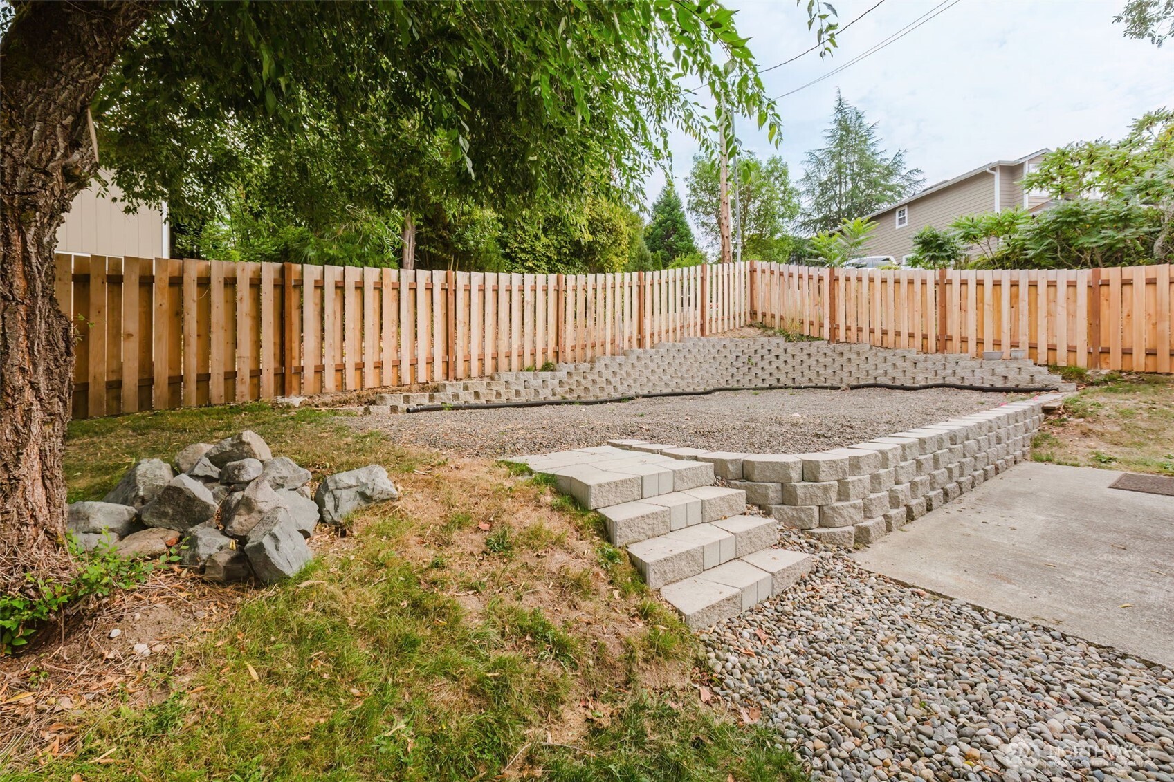 4898 East Collins Road Port Orchard, WA 98366 - Photo 24 of 37 Gallery Image 24