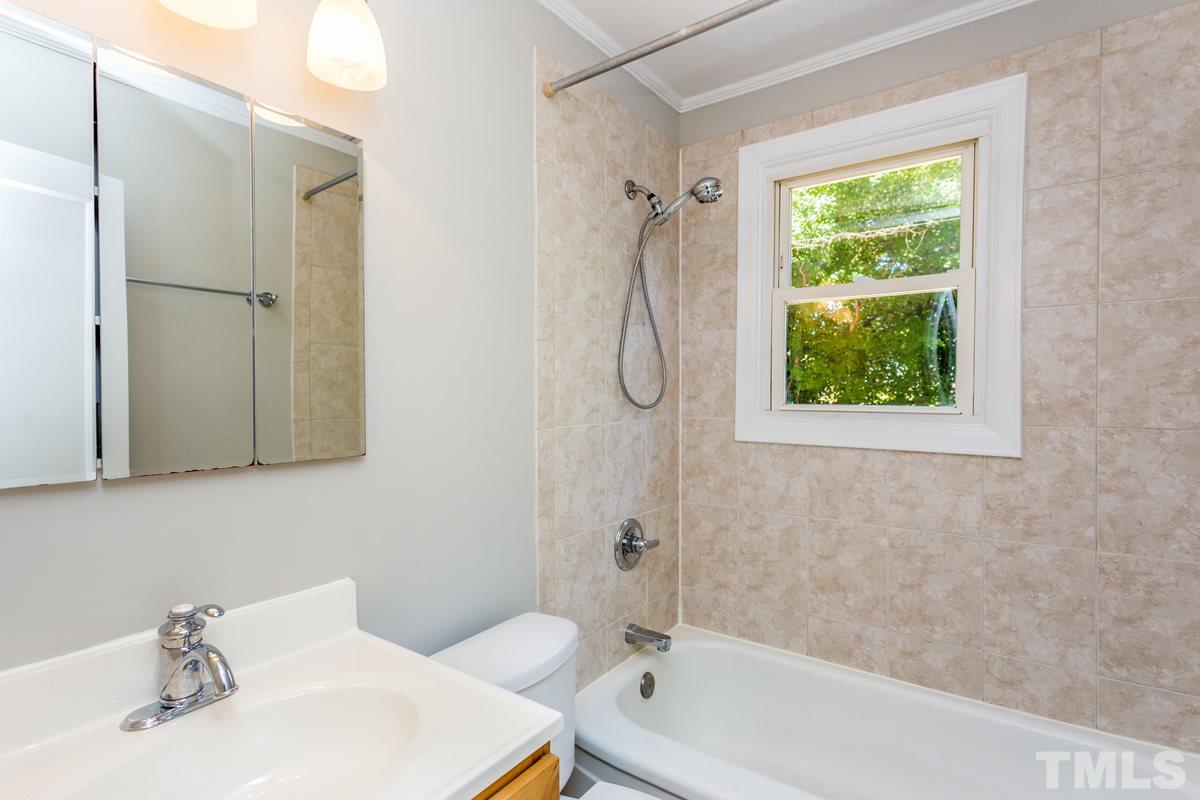 2209 Bernard Street, Unit 2209 Raleigh, NC 27608 - Photo 13 of 18