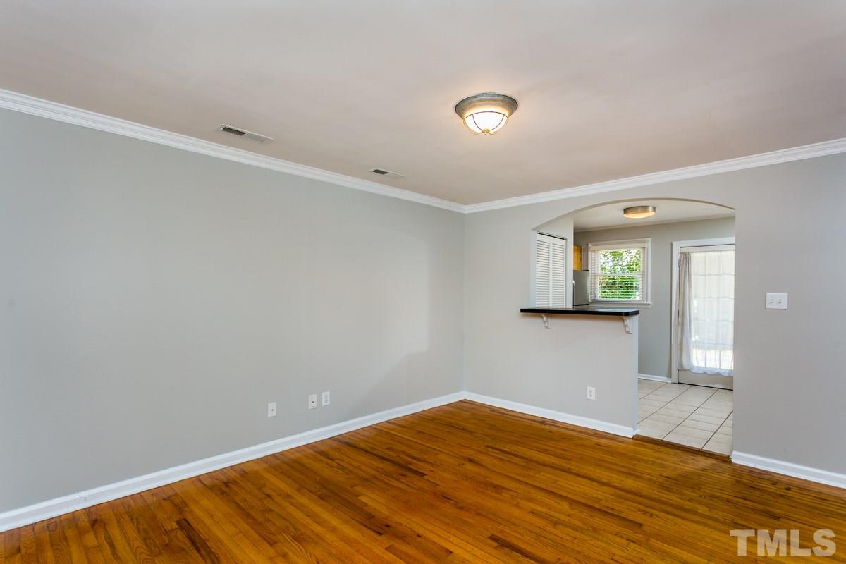 2209 Bernard Street, Unit 2209 Raleigh, NC 27608 - Photo 4 of 18