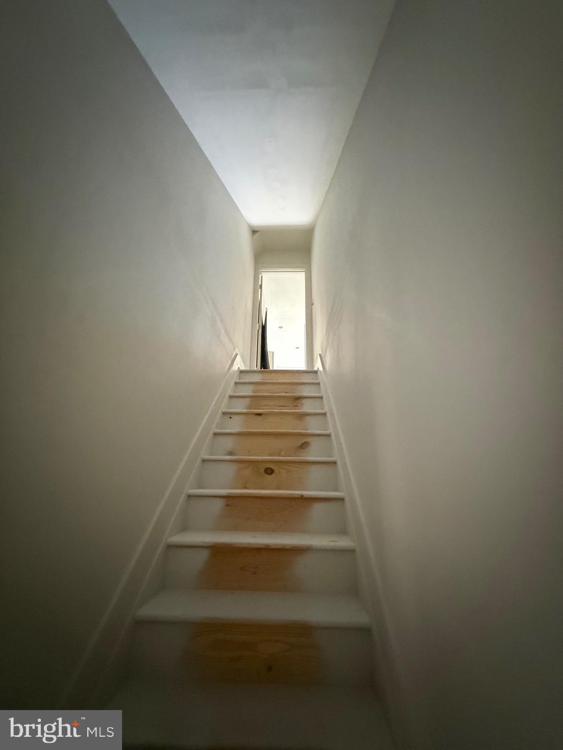 4352 Timber Ridge Road Berkeley Springs, WV 25411 - Photo 21 of 33 a view of entryway