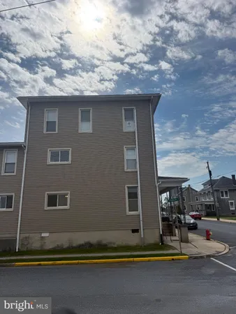 $1,350 | 100 South Park Street, Richland, PA 17087